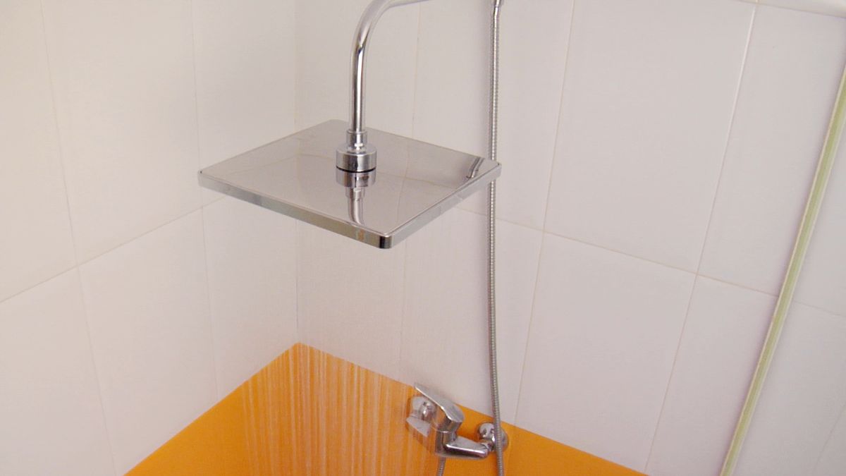 Colocar un brazo de ducha paso 7