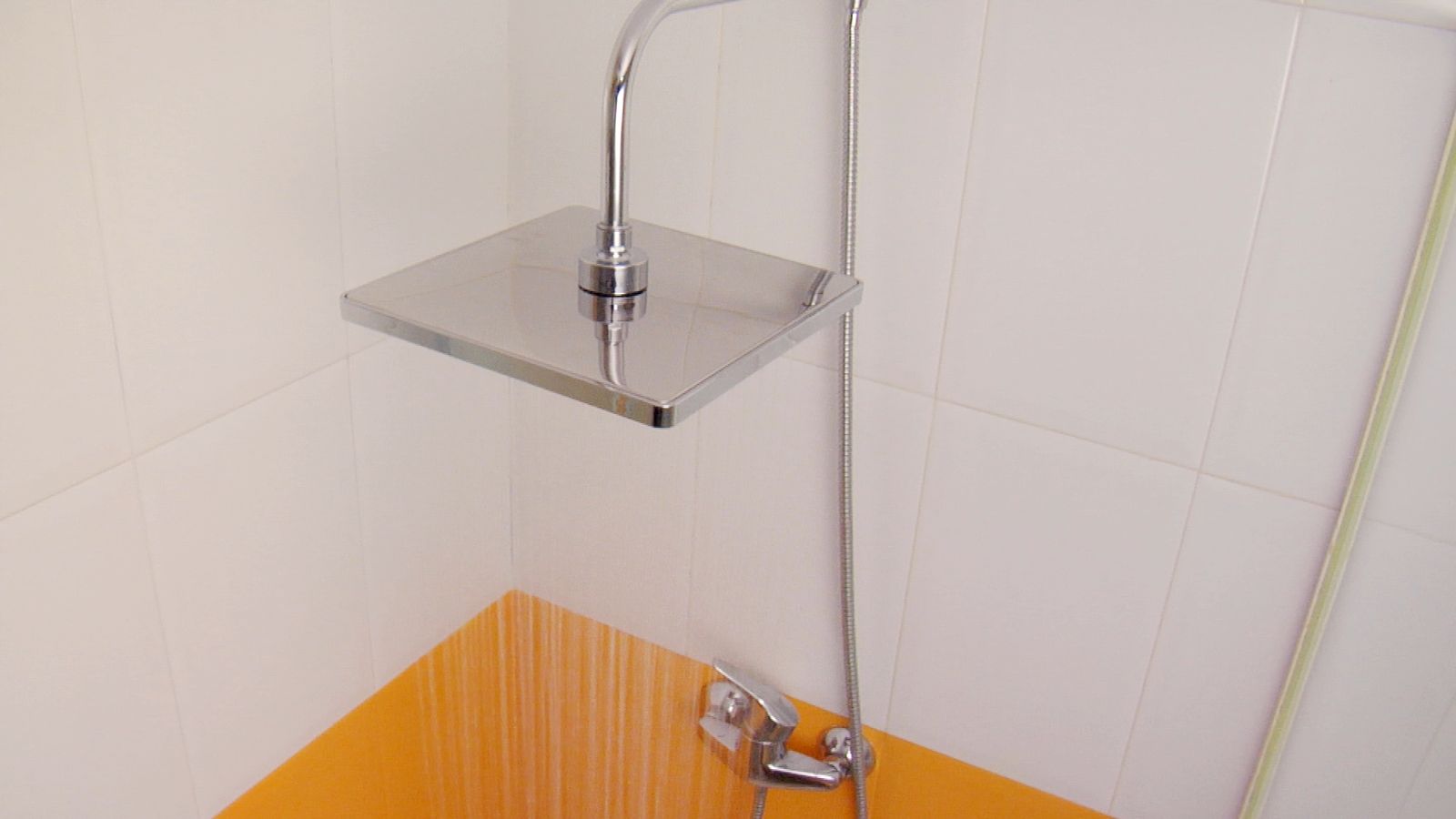 Colocar un brazo de ducha paso 7