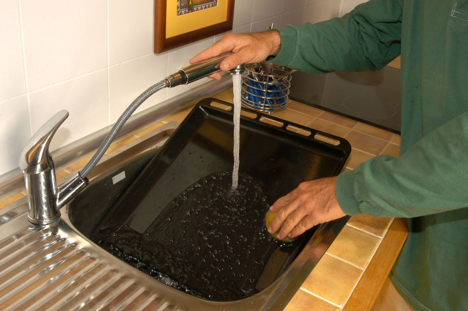 Colocar un grifo de ducha en el fregadero paso 8