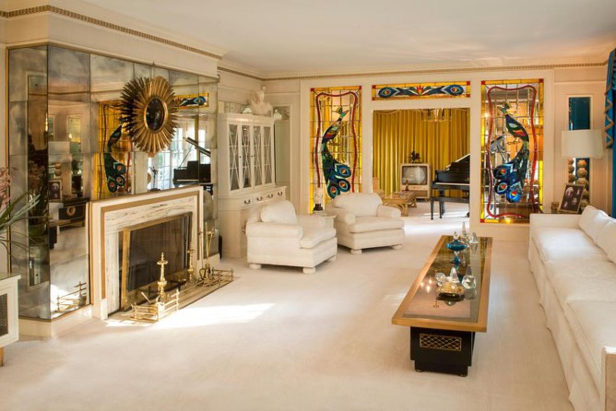 Salón de Graceland, la mansión de Elvis Presley.