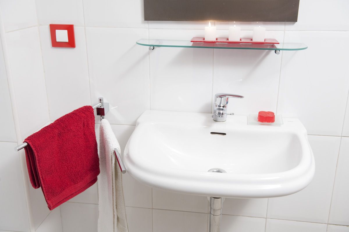 Sustituir embellecedor de interruptor eléctrico paso 7