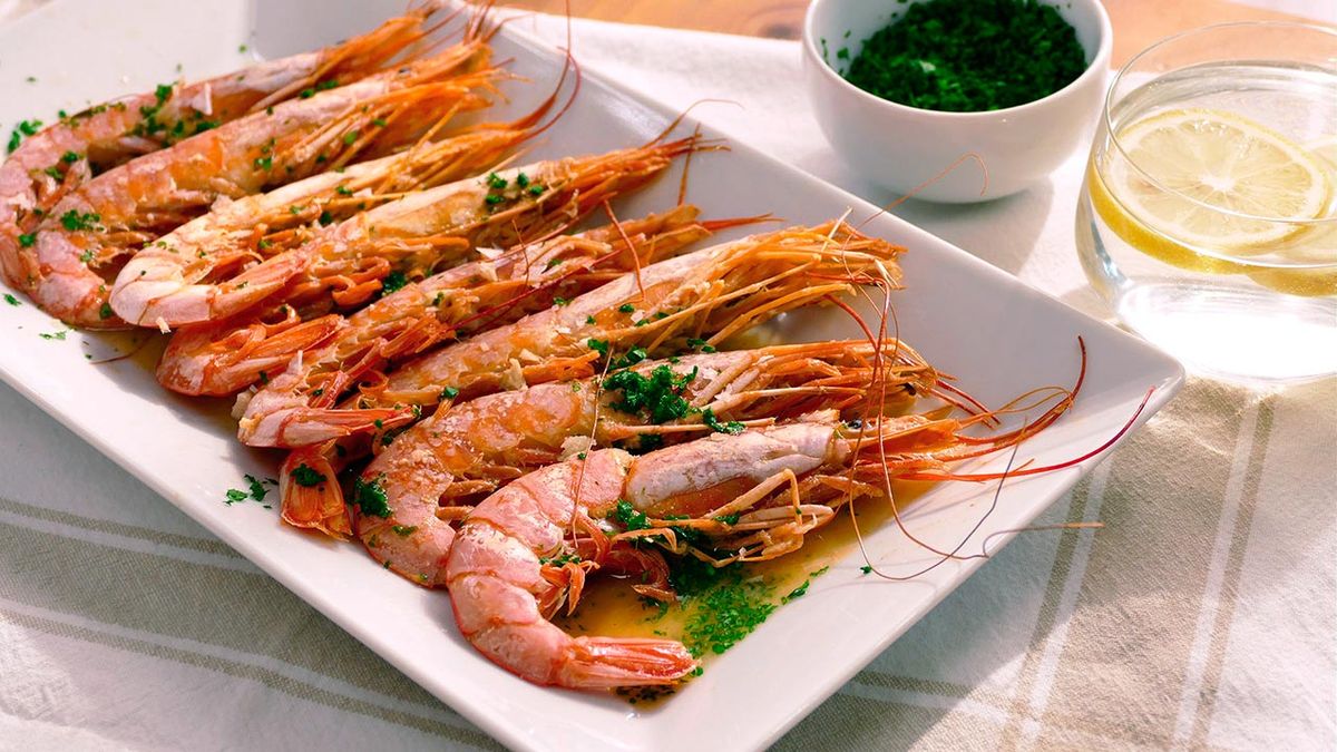 Langostinos al horno con ajo y limón