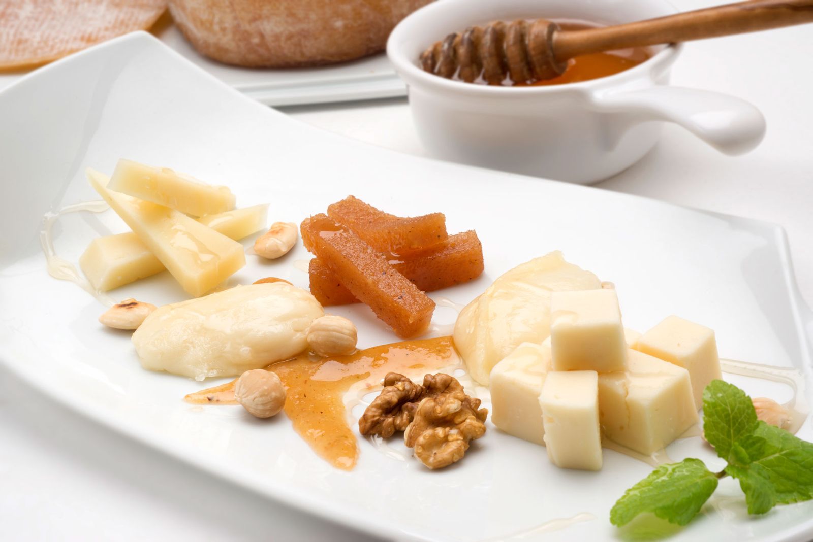 5656 2 Tabla de quesos con membrillo (1041) xl