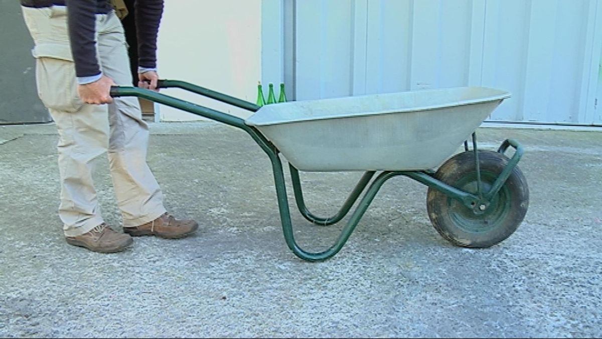 Asegurar mangos de goma paso 8