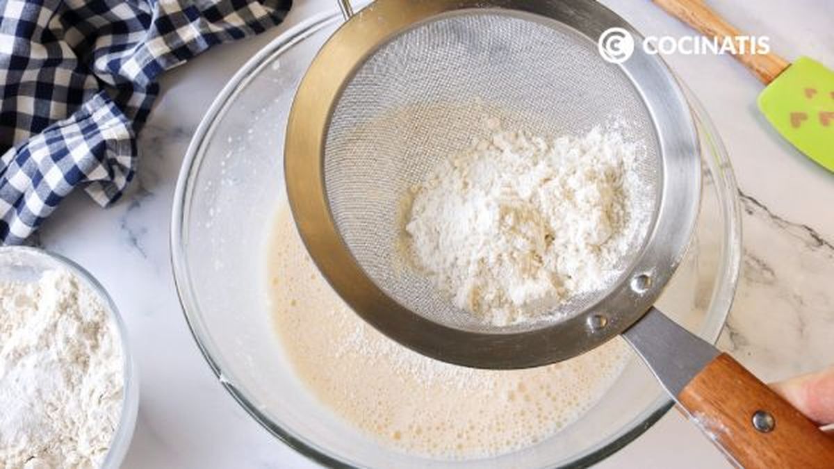 receta bizcocho de nata paso 2