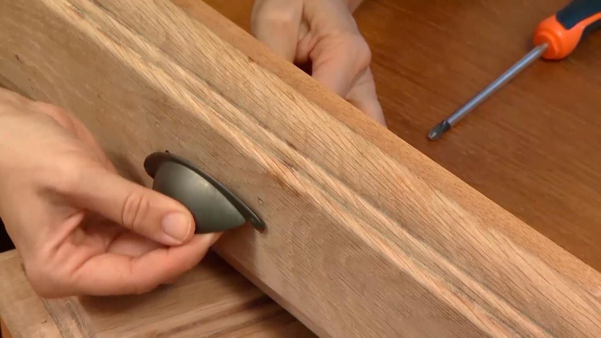 DEKO0710 Dormitorio juvenil industrial con muebles reciclados paso8