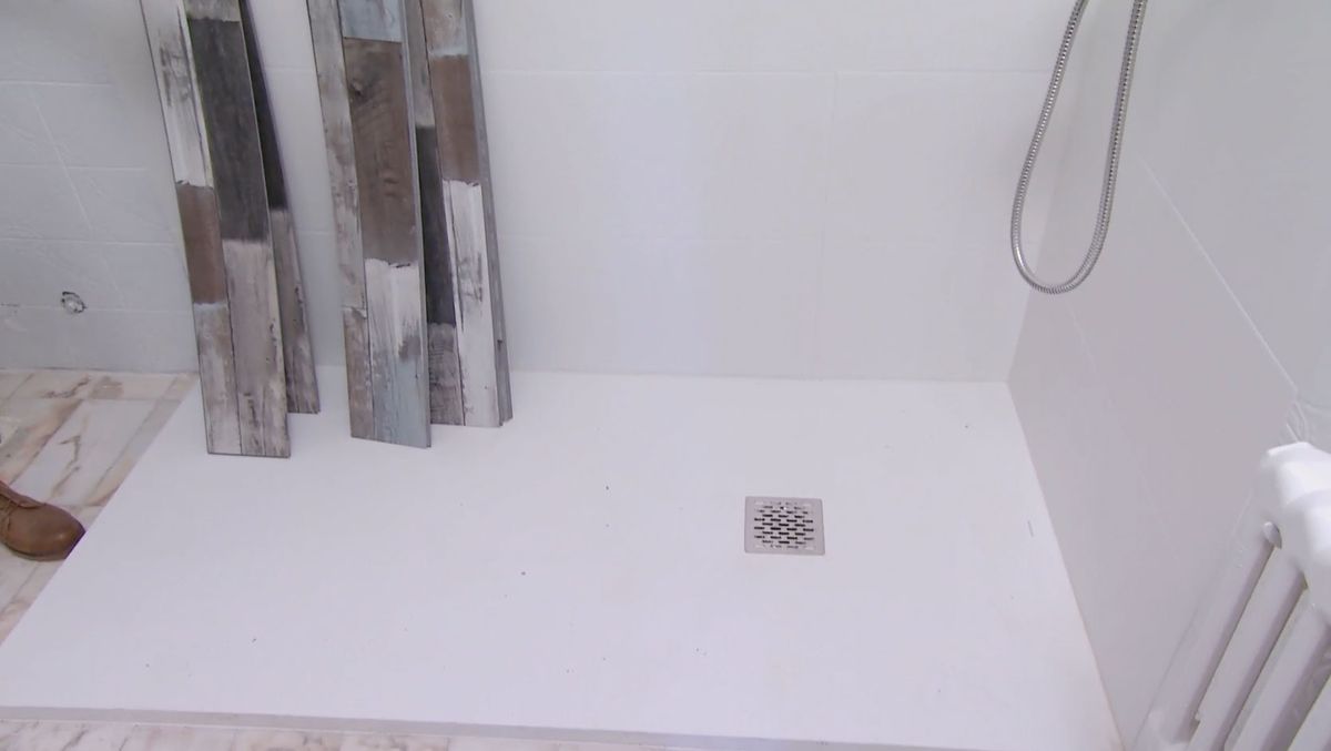 Cuarto de baño luminoso con toques marineros paso 4