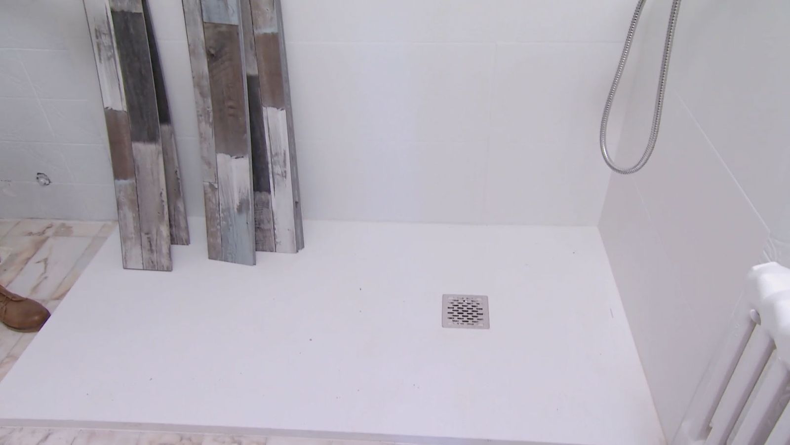 Cuarto de baño luminoso con toques marineros paso 4