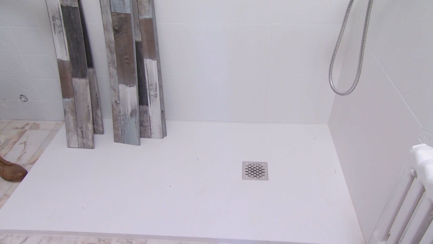 Cuarto de baño luminoso con toques marineros paso 4