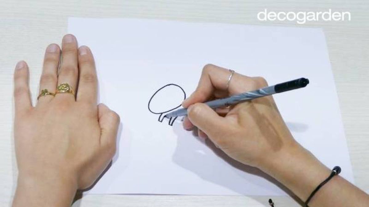 Paso 1 para dibujar a un perro corriendo.