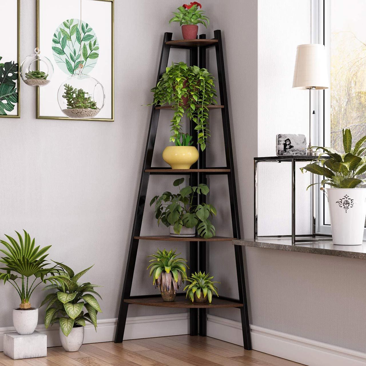 estanteria escalera ganar espacio habitacion pequena piramide