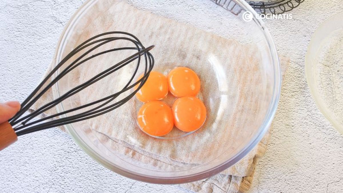 Preparamos una crema de yemas