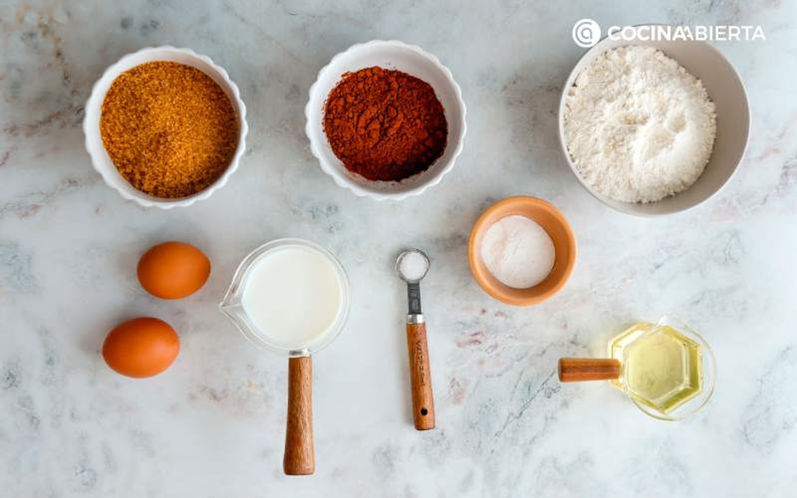 Ingredientes para hacer magdalenas de chocolate