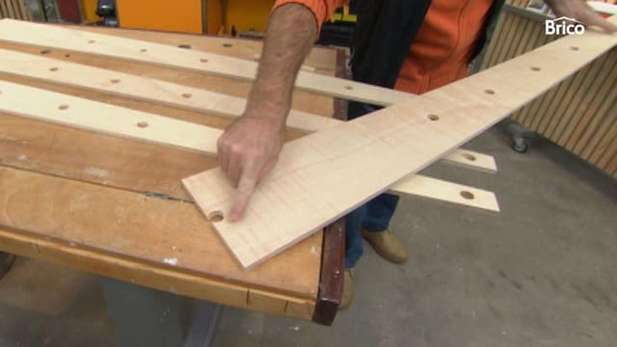 Bricomania 767 arbol de navidad de madera paso4