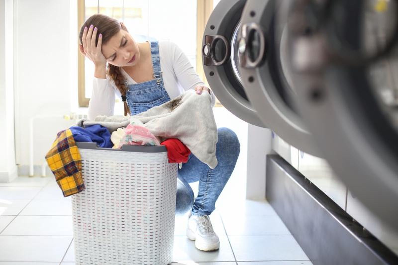 La ropa que permanece muchas horas dentro de la lavadora huele mal
