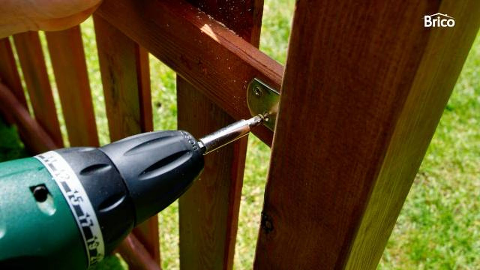 Bricomania 509 valla de madera para jardin 14