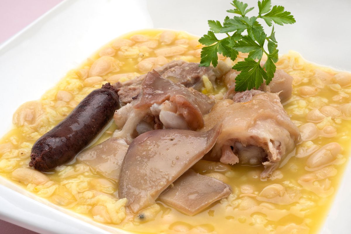 5711 1 Olla de cerdo (1096) xl