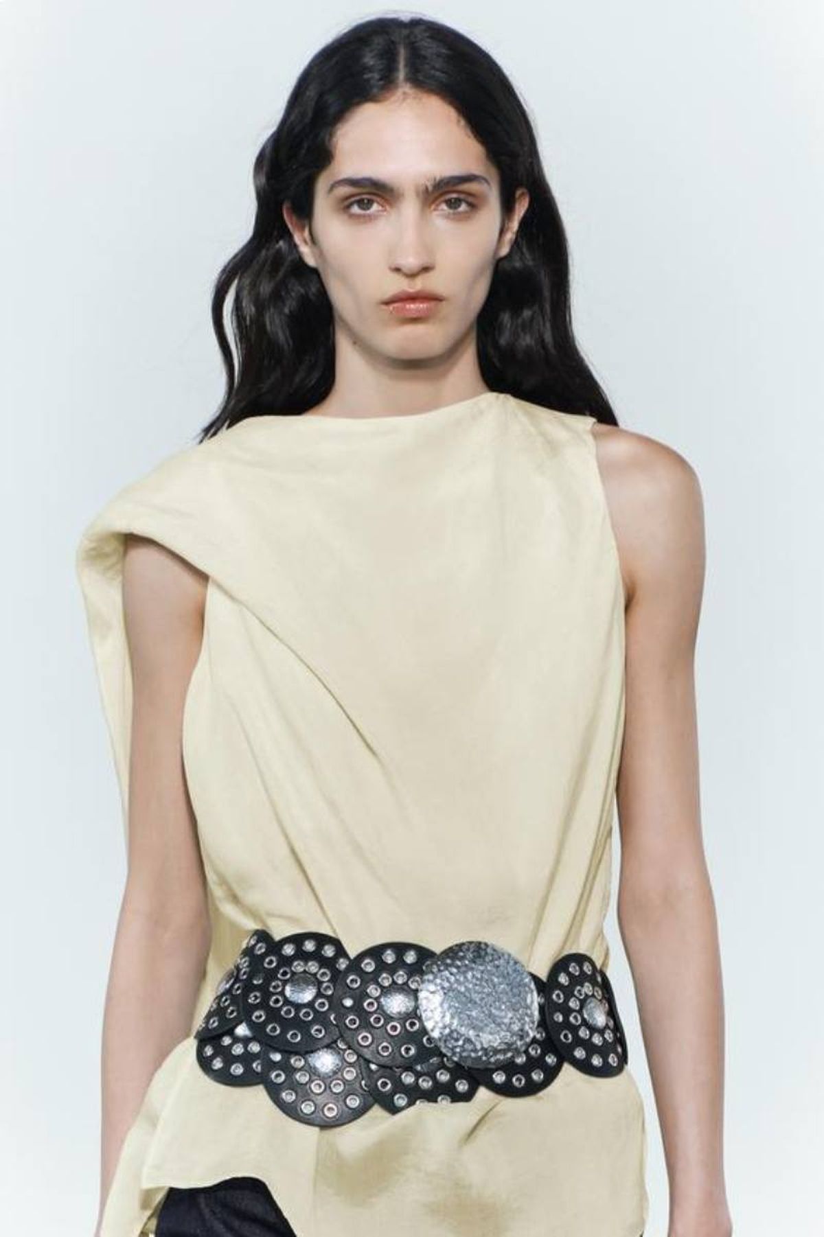 Cinturón de círculos de piel