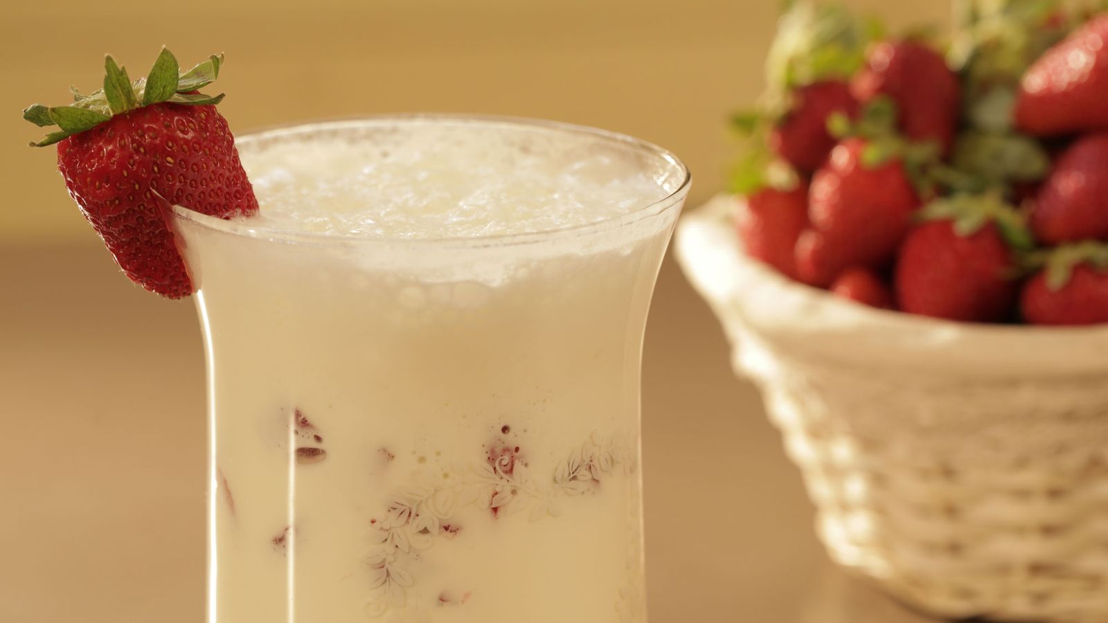 mousse de yogur y fresas