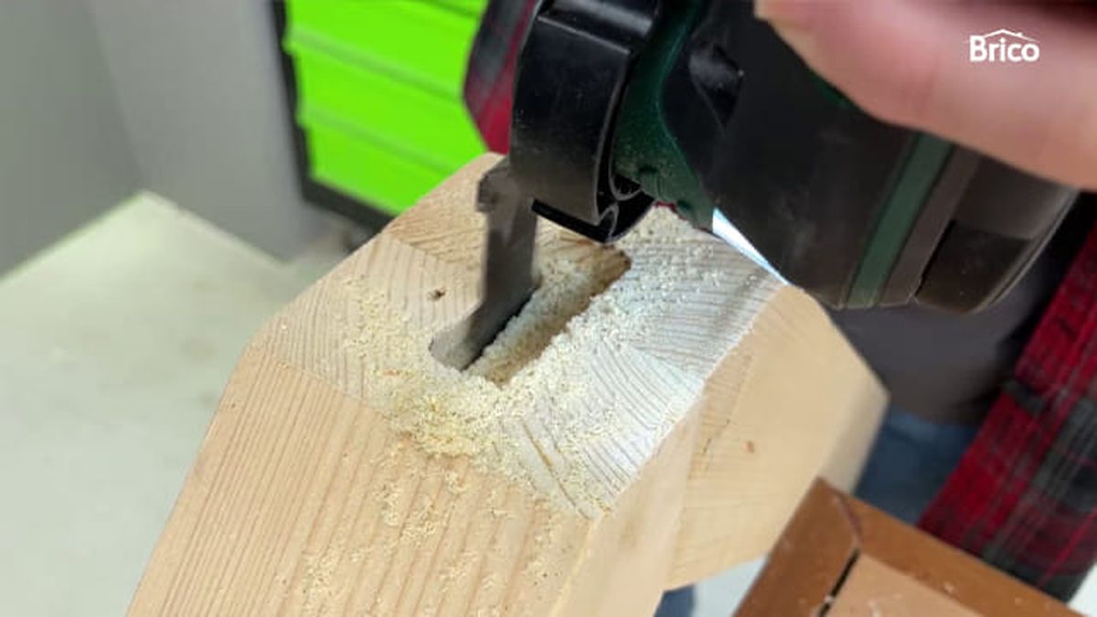 Brico 29 mesa jardin 12