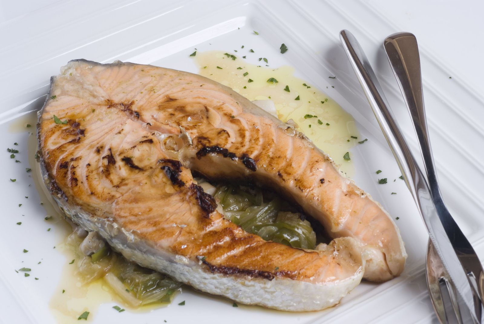 salmon con salsa de navajas xl