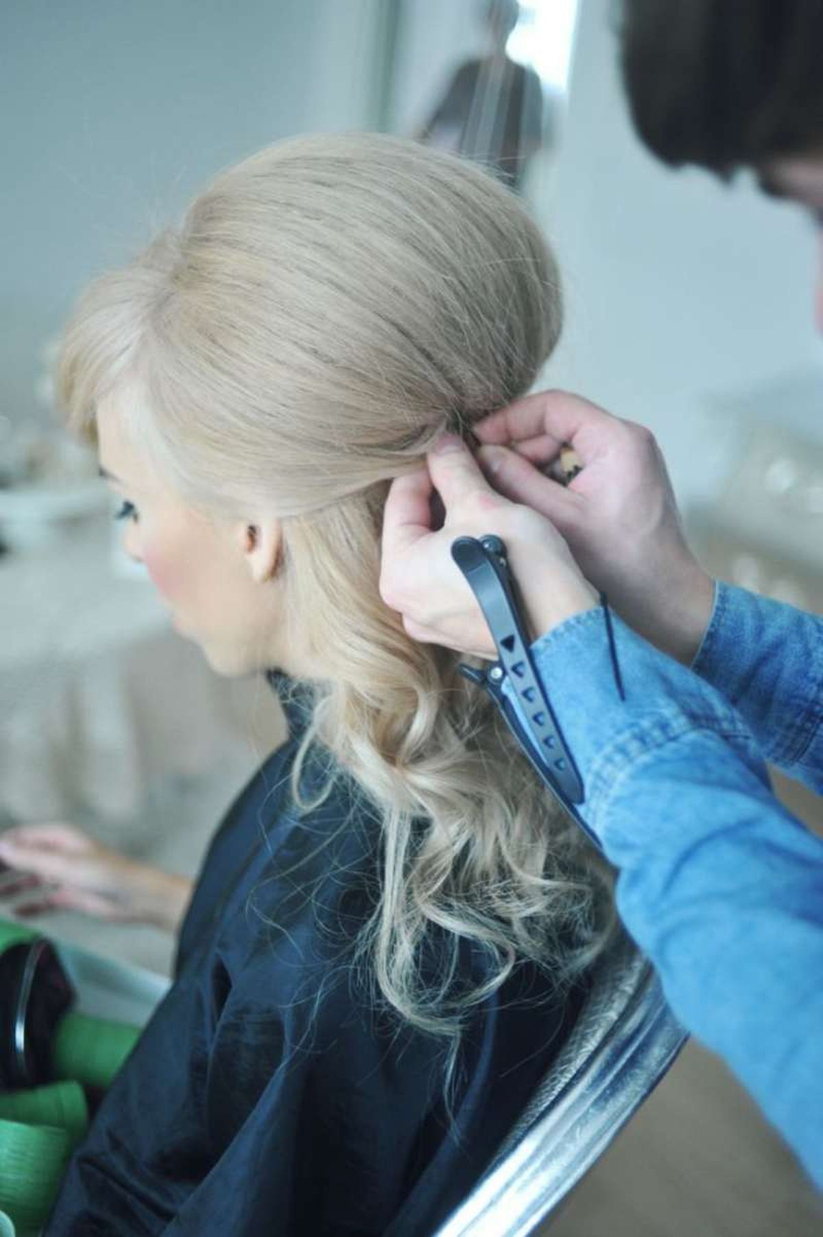 Semirecogido con volumen en la coronilla