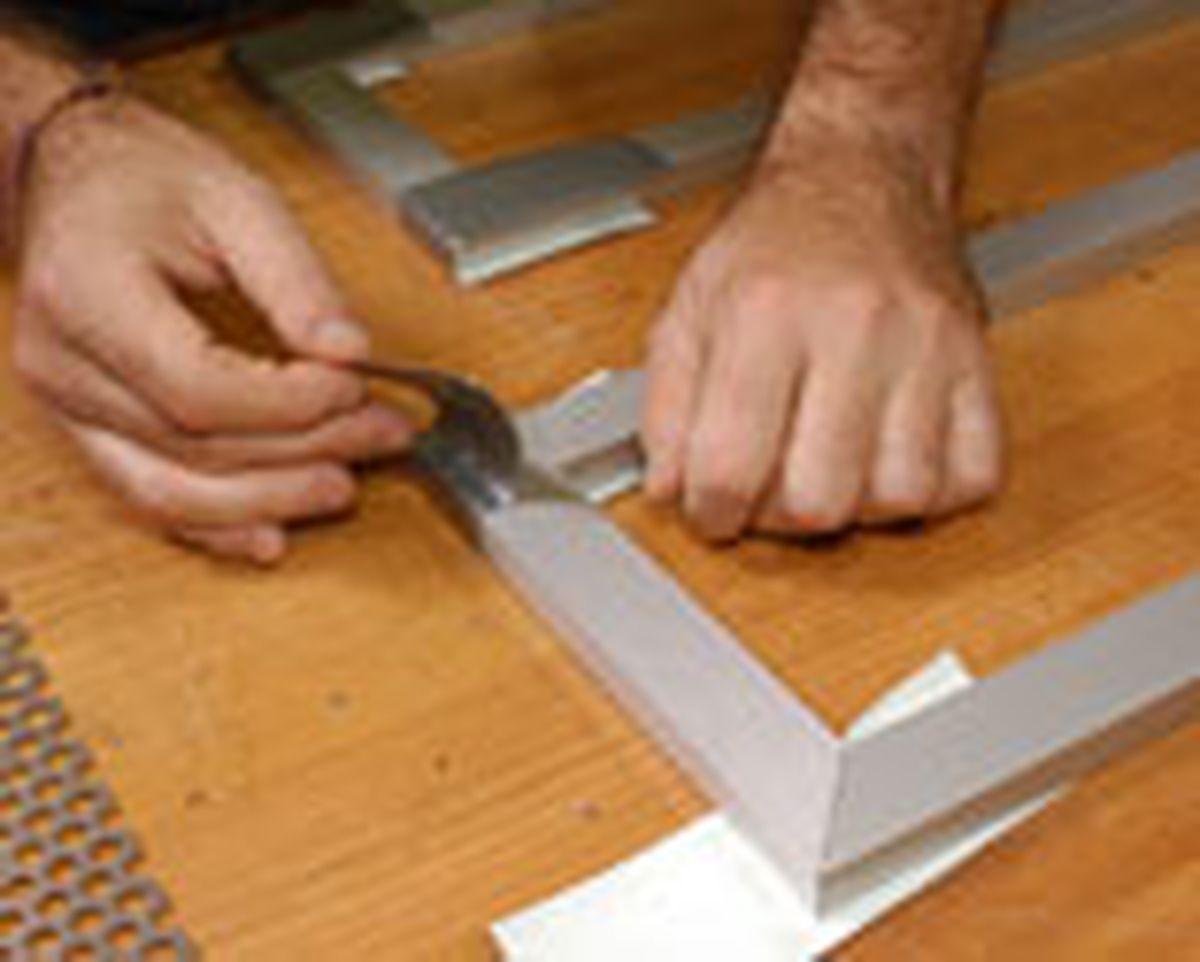 351 lam tub alum p08