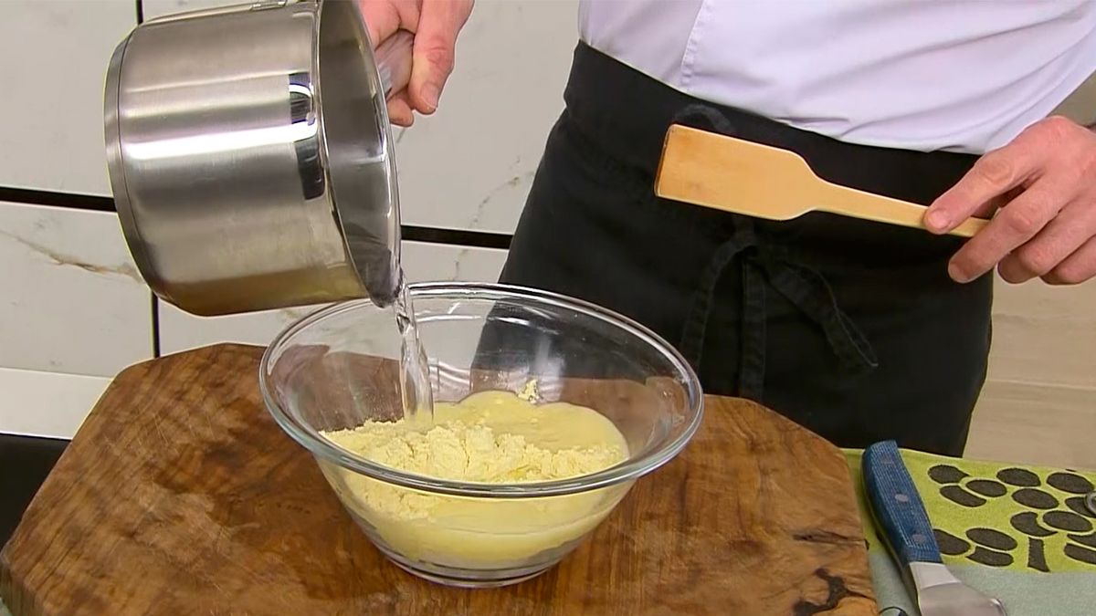 karl6656 receta talo con txistorra paso2