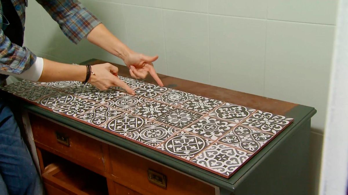 DEKO639 renovar mueble bano encimera baldosas paso4