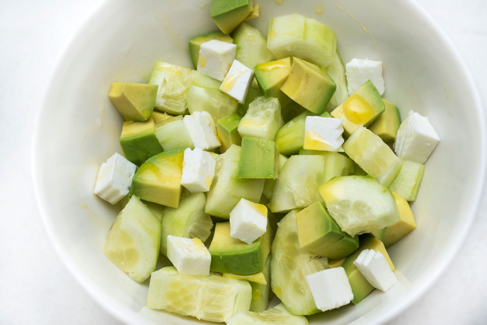 5647 2 Ensalada de pepino y aguacate xl