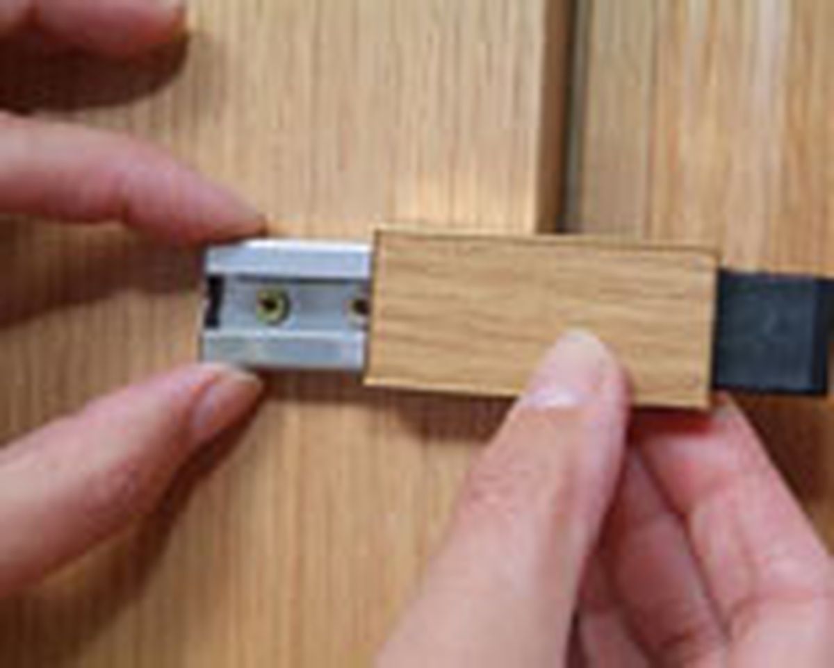 brico 0468 1 Instalacion pestillo puerta paso 3