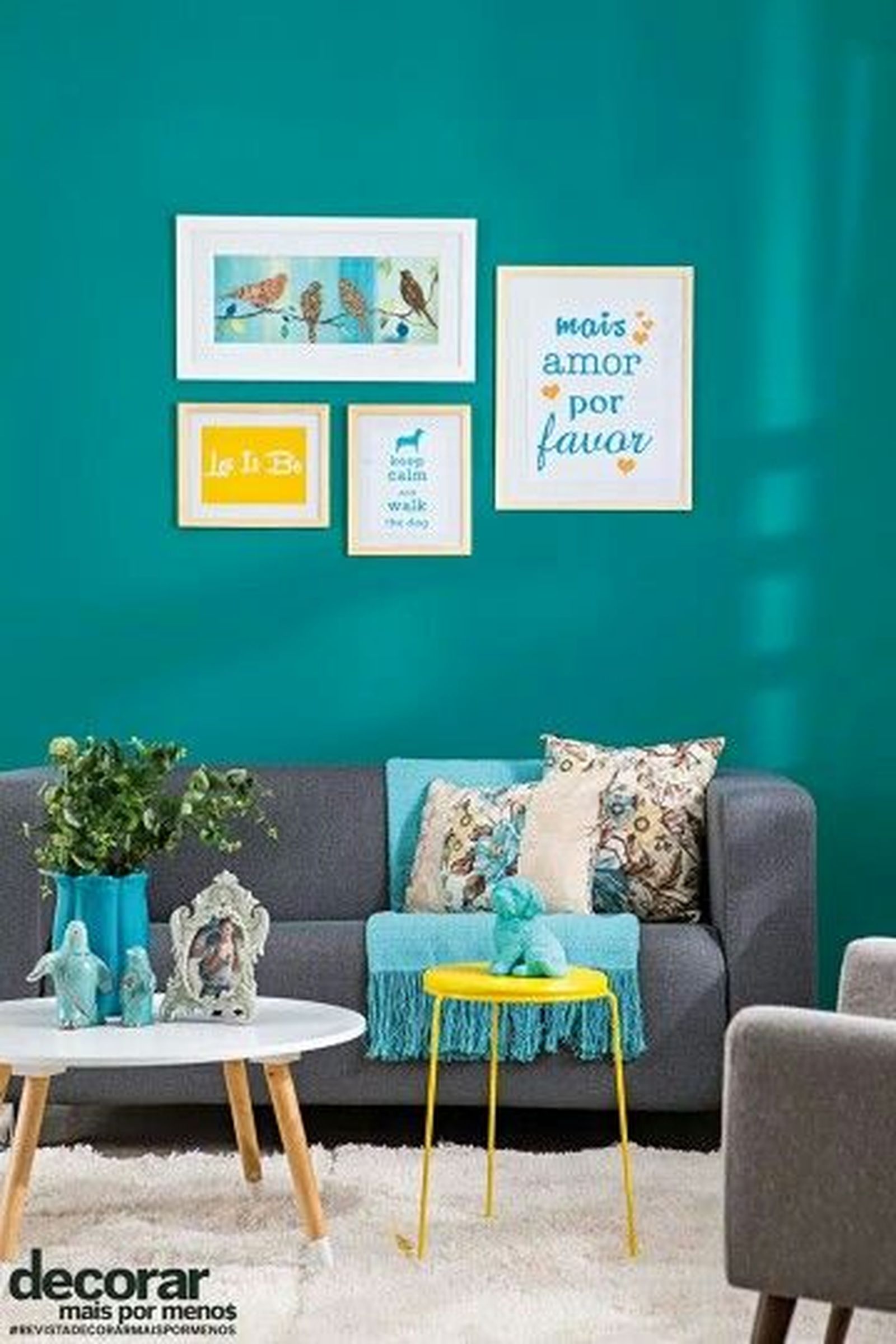 salon gris marengo con turquesa