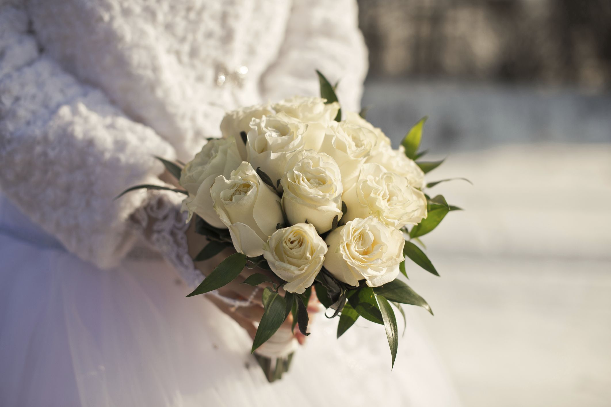 Ramos de novia en tonos blancos 10