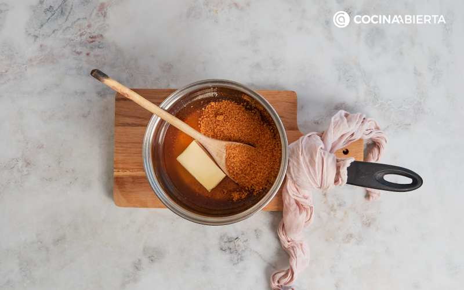 Mezcla los ingredientes