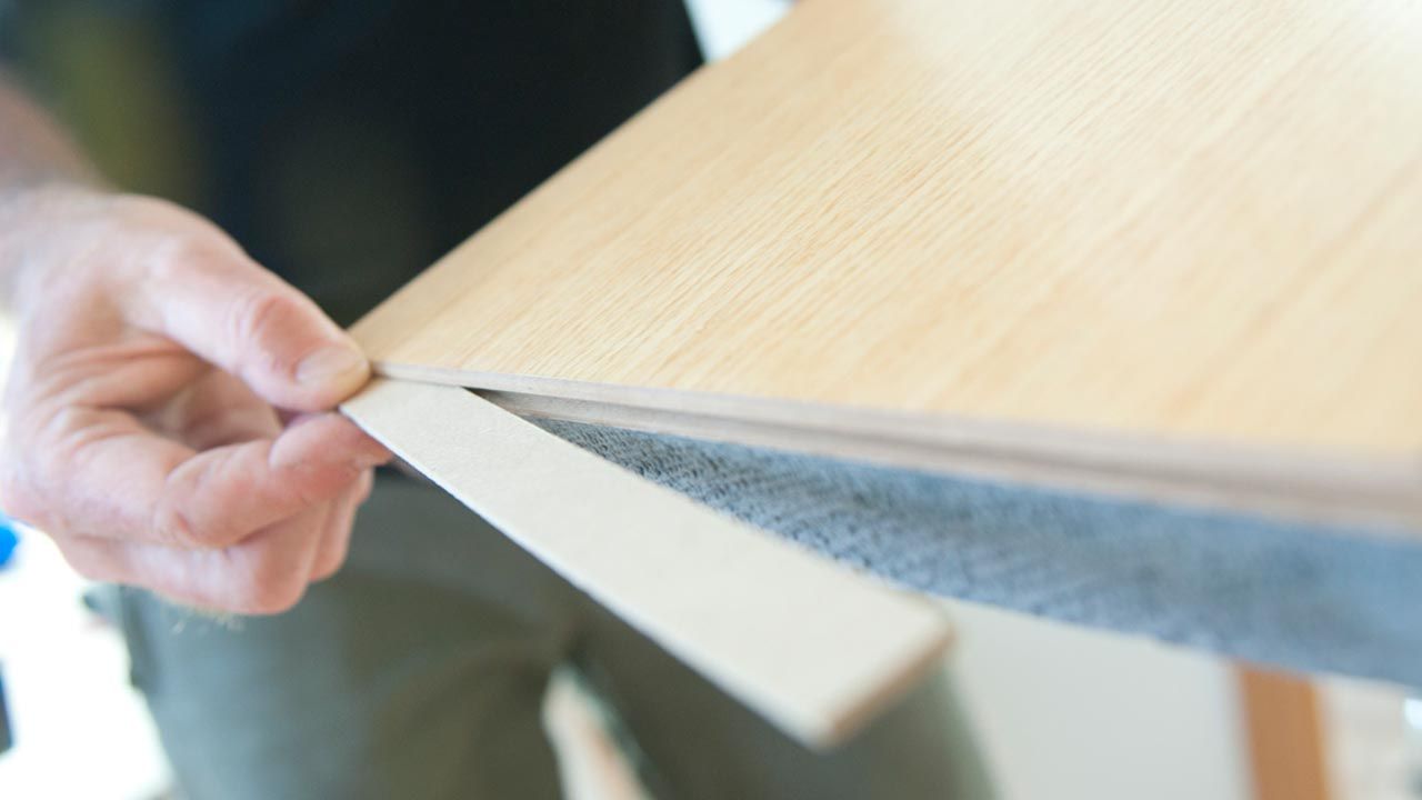 Bricomanía   Aislar techo con paneles decorativos 6