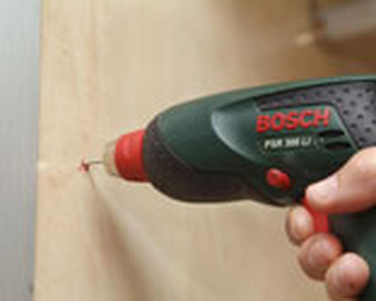 brico 0511 1 espejo extraible pivotante paso 3