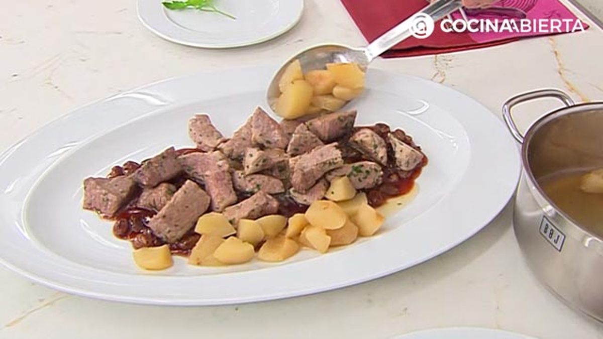 Receta cerdo salteado con salsa oporto karlos arguinano KARL6721 paso4