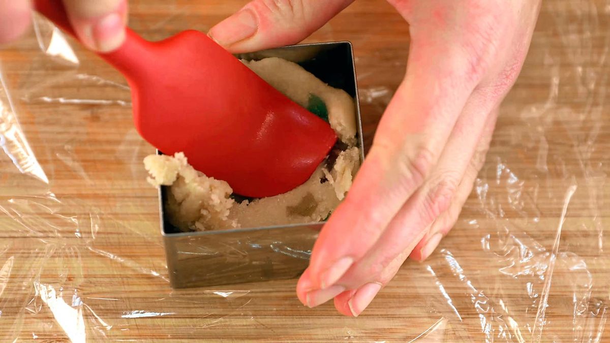 Receta de turrón de mazapán y frutas confitadas  paso 4