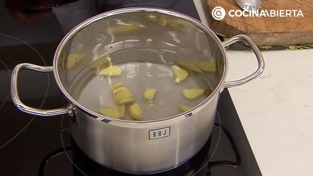 limonada de fresas y jengibre receta facil karlos arguinnao karl67660321 paso1