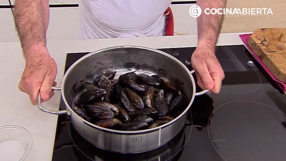 tallarines con mejillons receta karlos arguinano karl67510321 paso1