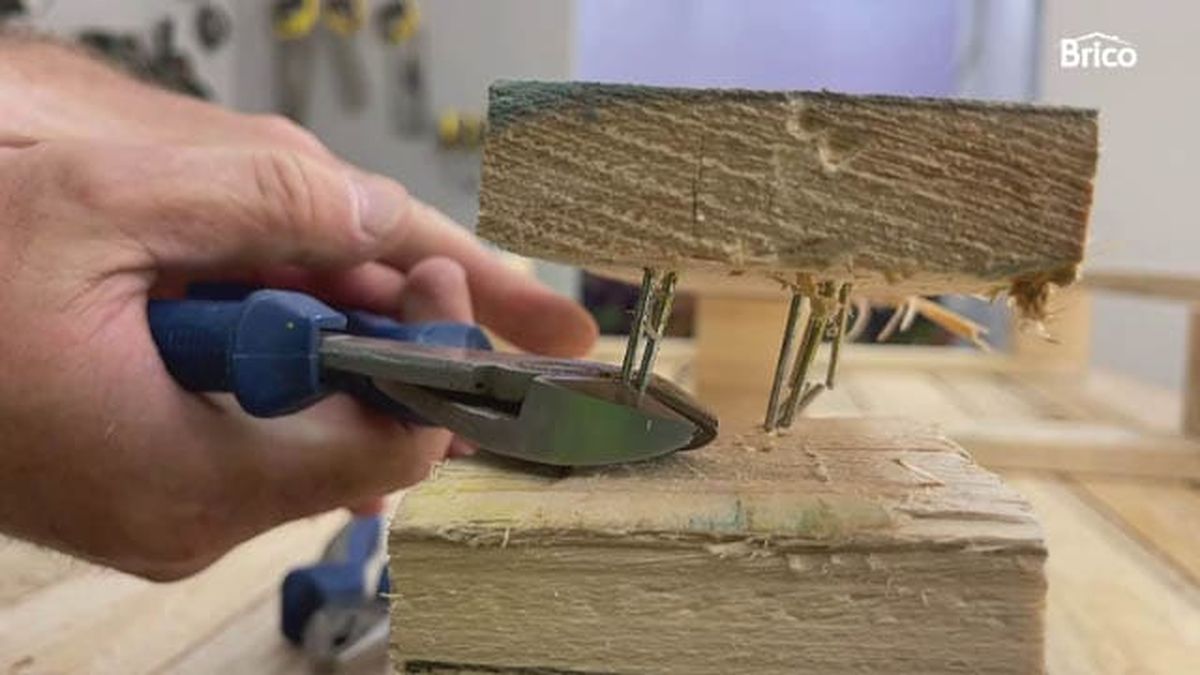 Bricomania 18 mesa alta con palets paso10