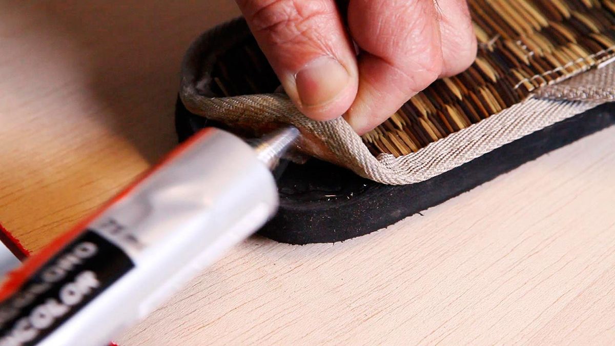 Usos de la cola de contacto paso 2