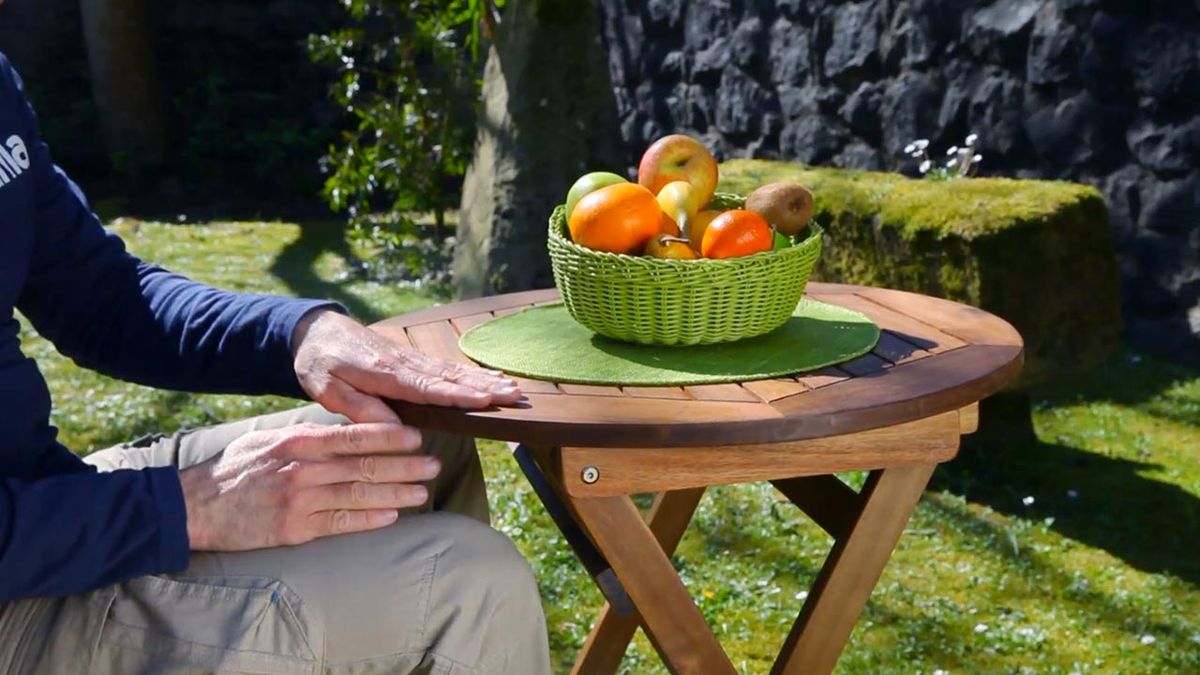 Proteger muebles de madera con aceite de teca paso 5