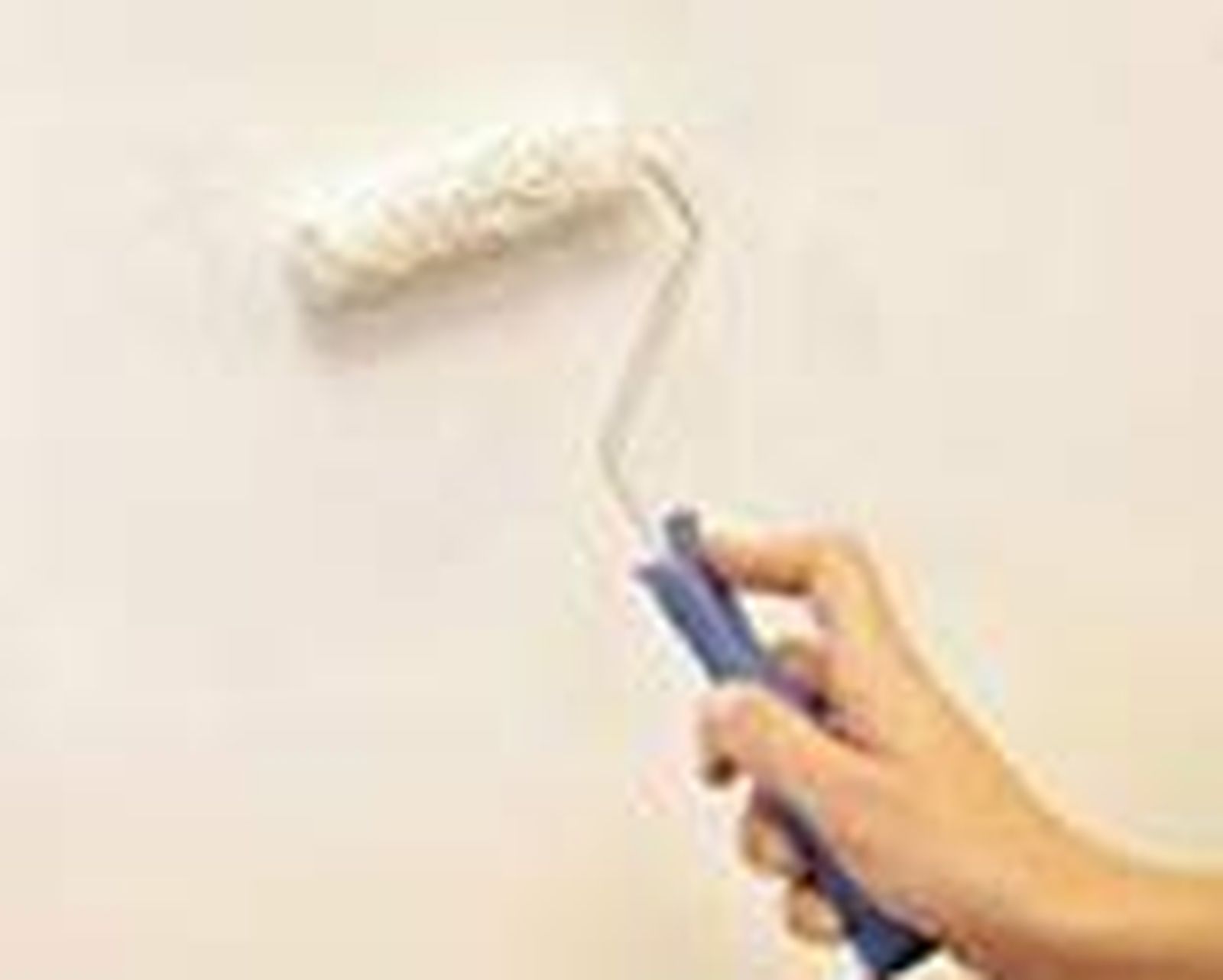 brico 0498 1 pintura cubre manchas paso 3