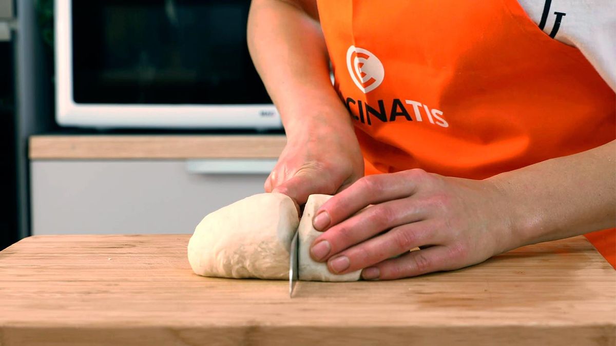 Receta de bollos preñaos  paso 4