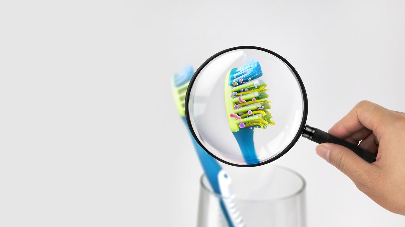 diez objetos del hogar con mas bacterias cepillo de dientes
