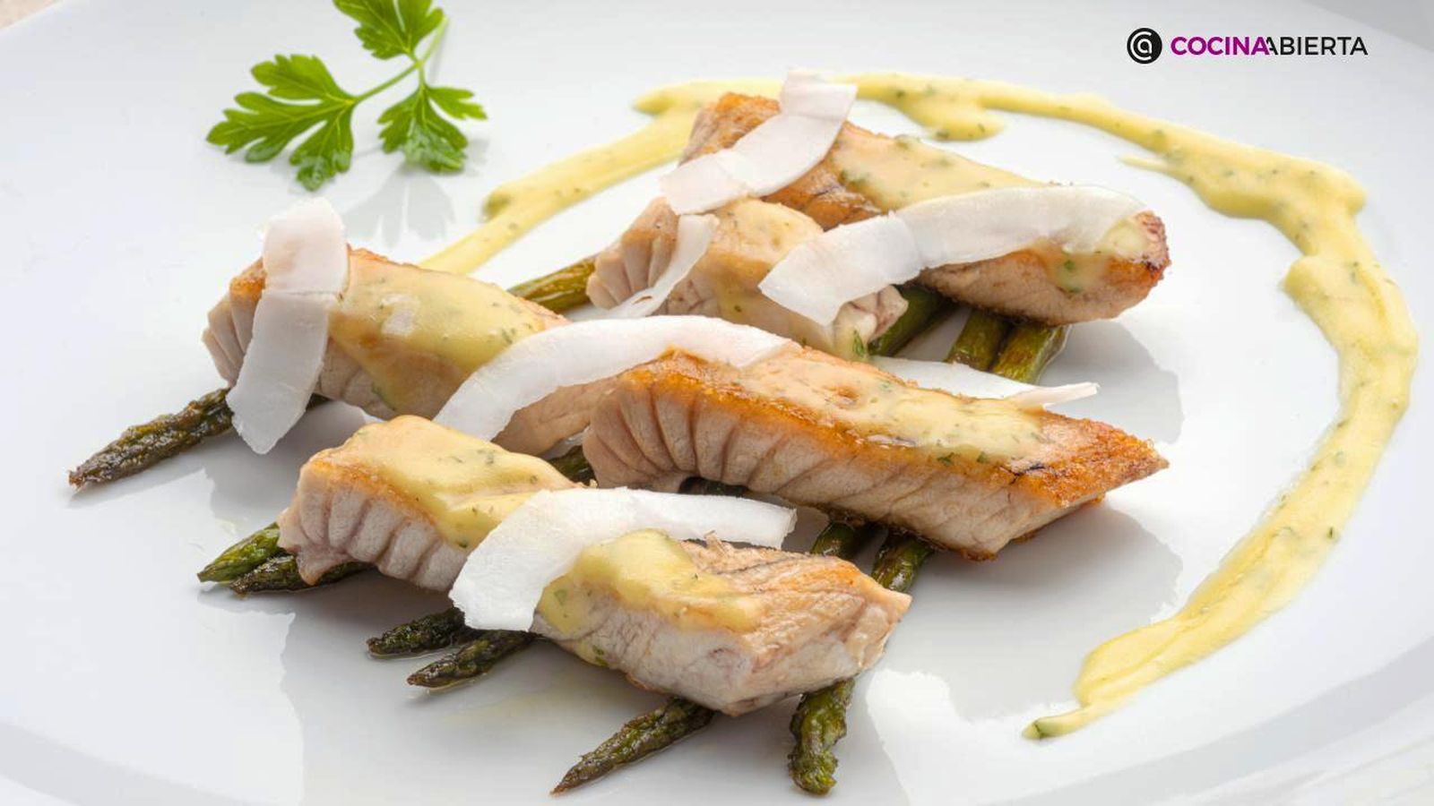 Karl7216 Ensalada ventresca atun esparragos coco