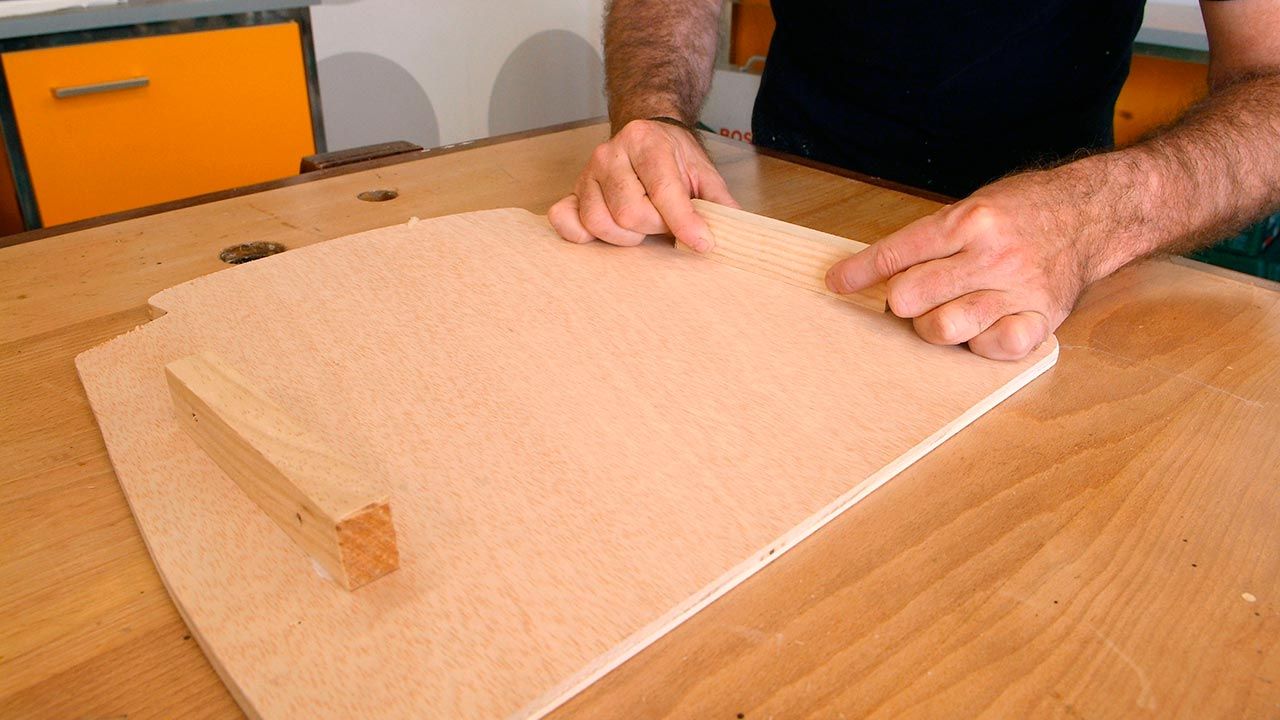 Restaurar una silla clásica paso 9