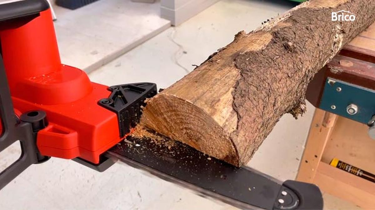 Como hacer una antorcha casera para el jardin paso 3