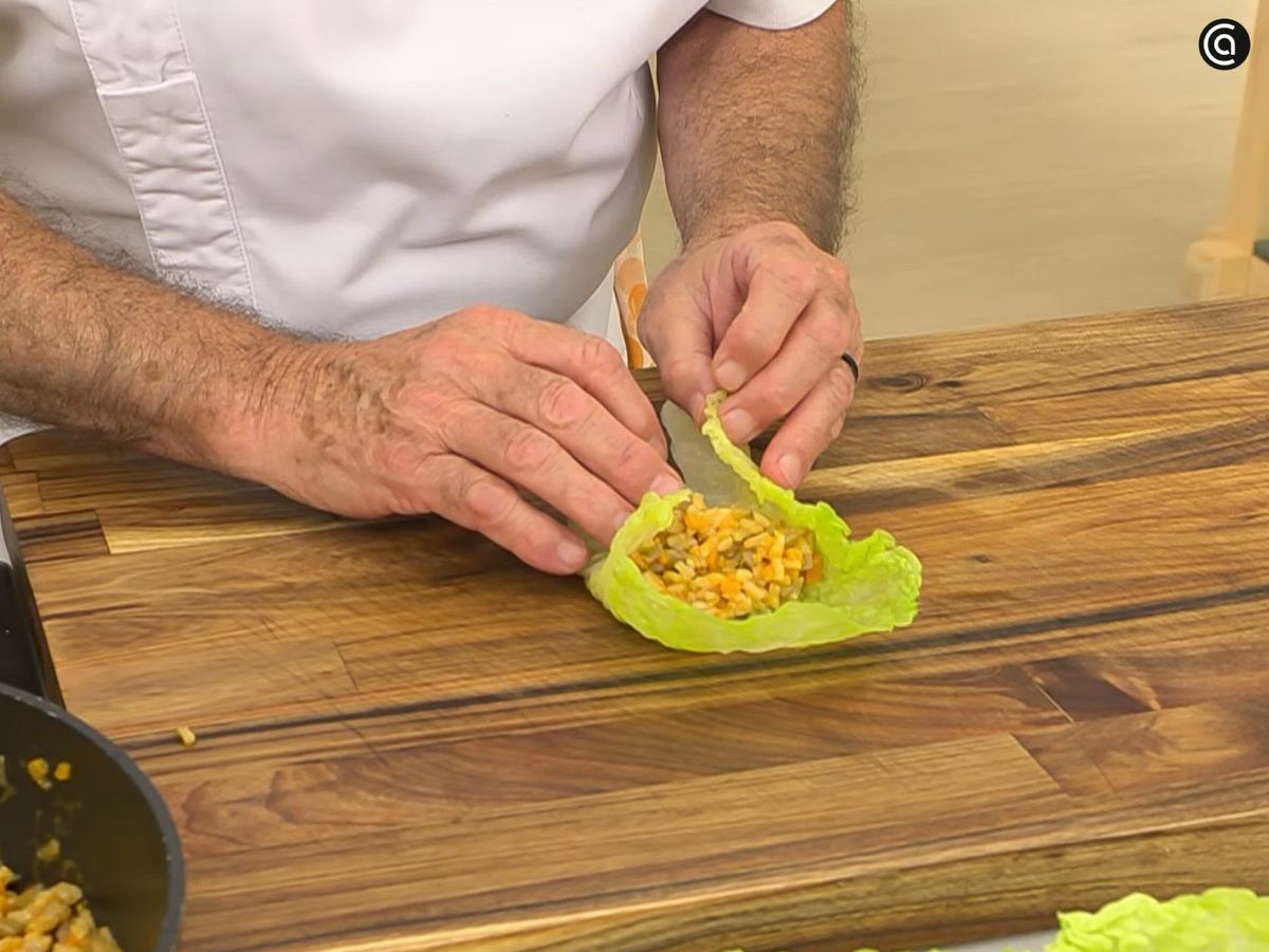 Rollitos de repollo rellenos de arroz y verduras - paso 4
